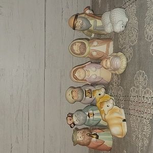 Vintage | 11 Piece Kitschy Nativity Scene | Taiwan